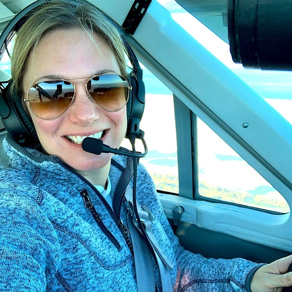 Polished & Pretty, Please! - Picture 3 of 9